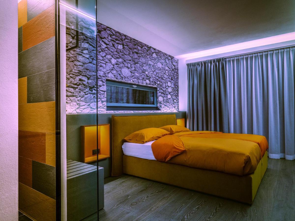 Ca Rossa #Exclusive Bed & Breakfast Sondrio Eksteriør bilde